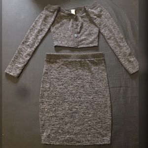 Comfy sweater skirt set